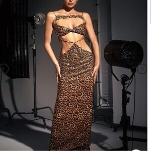 Leopard Print Cut-Out Maxi Dress